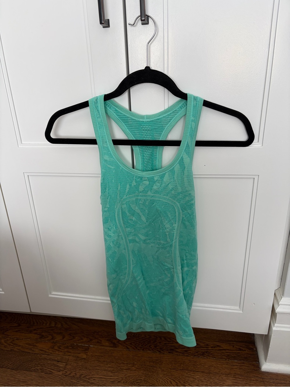 Lululemon Swiftly Tech Racerback in Heathered Peacock, Size 2, Vintage